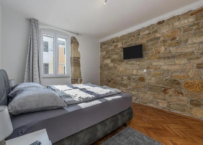 Penthouse Lorena ゲストハウス 4*