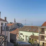 Penthouse Lorena Penzion 3*