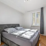 Penthouse Lorena 3* Πόρετς